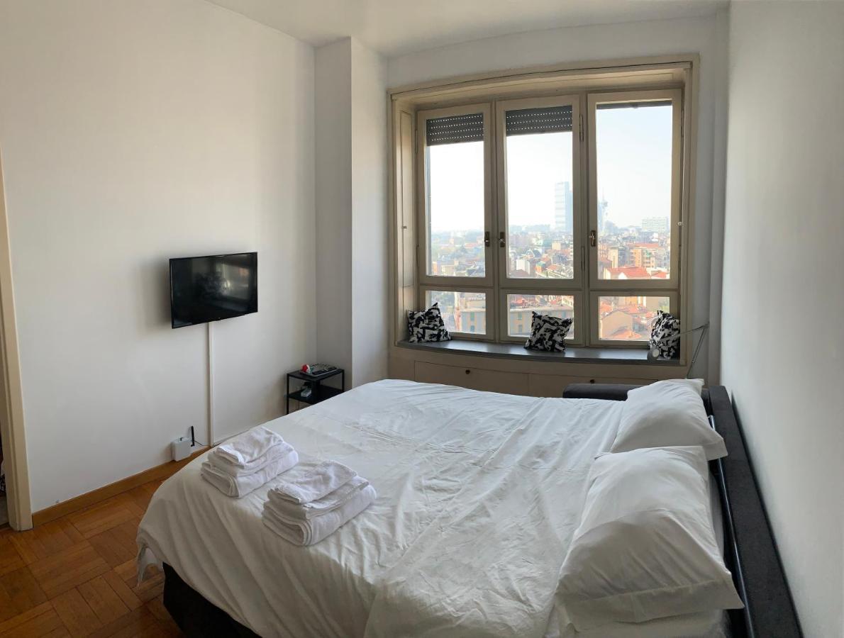 Monolocale Con Vista Su Milano Apartment Exterior photo