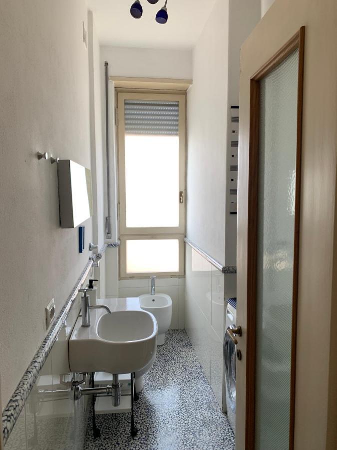 Monolocale Con Vista Su Milano Apartment Exterior photo
